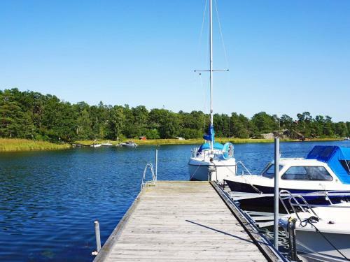 Holiday Home Djurhamn V