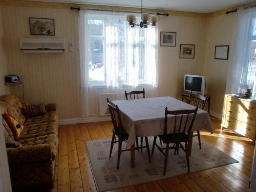 Lodge Bond-g�rden