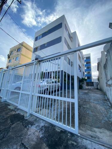 Apartamento Jardim Arma��o 002 - T�rreo