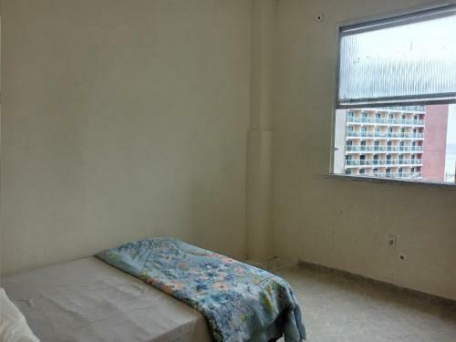 Barra Ocean View Shared Apartment