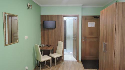Hostal Penzi�n Leibic