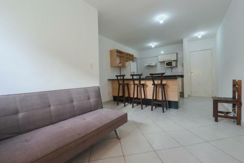 Lindo Apartamento Completo A 50m Da Praia Da Barra