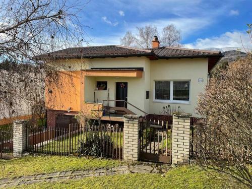 Oddych Pri Martinskych Holiach /mountains Vacation