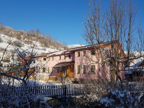 Hostal Villa ?umbierka
