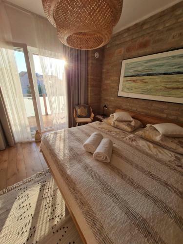 Art Gallery Apartment