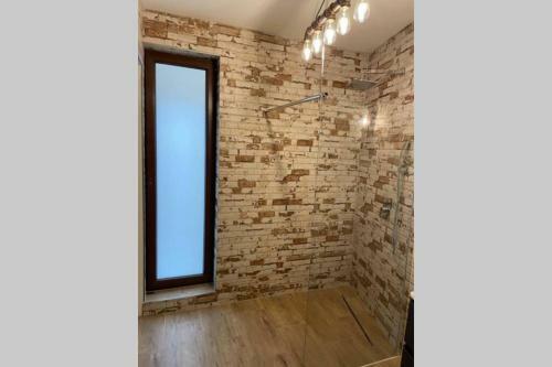 Newly Renovated 2 Rooms Apartment Downtown Nitra