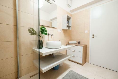 Apartamento Private 5 Star - Stylish - 3 Room Flat With Secured In-door Pkg