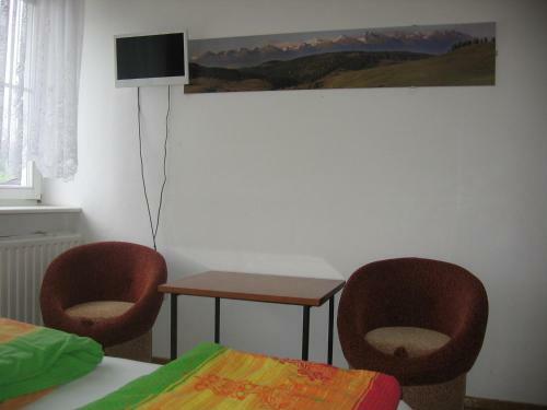 Hostal Penzi�n Z�vada