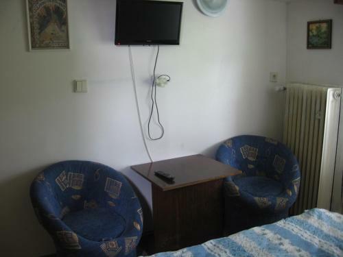 Hostal Penzi�n Z�vada