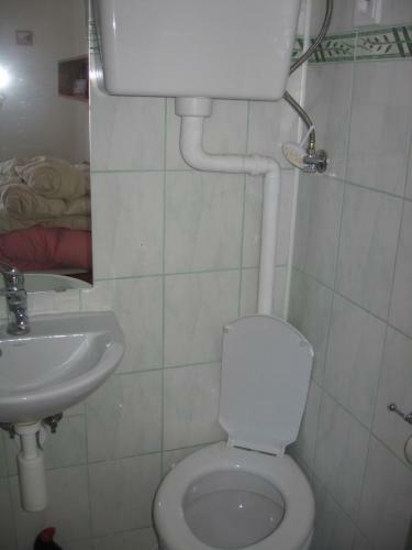 Hostal Penzi�n Z�vada