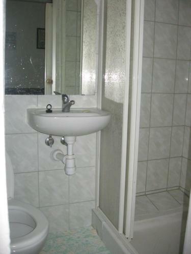 Hostal Penzi�n Z�vada
