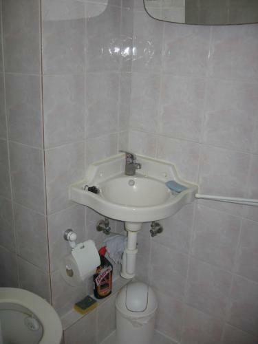 Hostal Penzi�n Z�vada