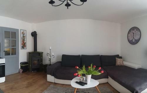 Apartm�nov� Dom Adas