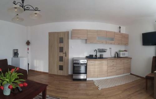 Apartm�nov� Dom Adas