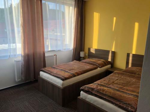 Hostal Penzion & Restaurant Teplanka