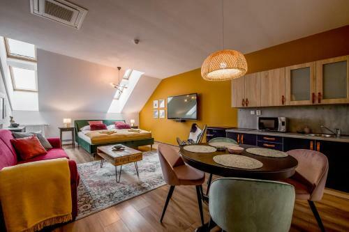 Poetika Apartments