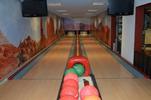 Hostal Davi Penzion & Bowling
