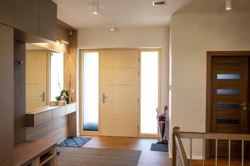 Villa Psiky - Luxurious Equipped Modern Spacious Villa