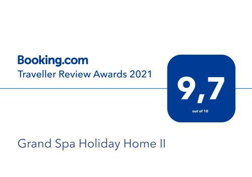 Grand Spa Holiday Home II