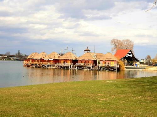 Apartamento Senec Vilka Na Jazere
