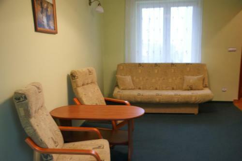 Hostal Go?ciniec Pan Tadeusz II