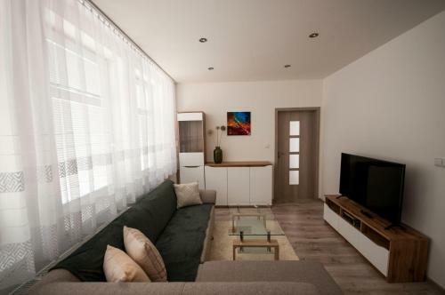 Maytex - Ubytovanie V 46m2 Apartm�ne S Balk�nom