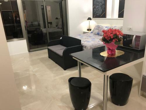 Apartamento Plaza De La Republica Con Garage