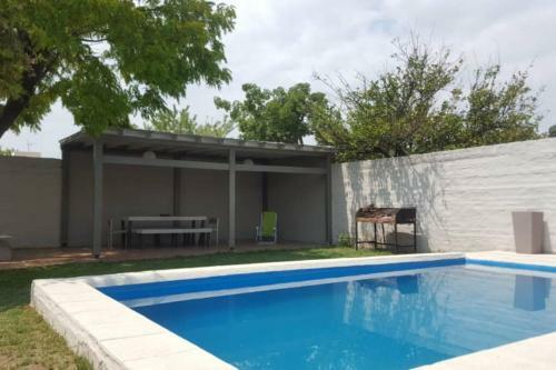 Amplia Casa Residencial En Excelente Ubicaci�n