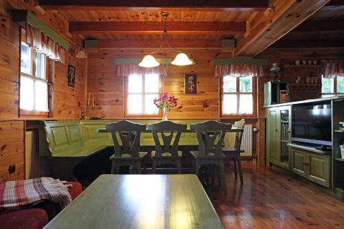 Natural Wooden Sweetheart