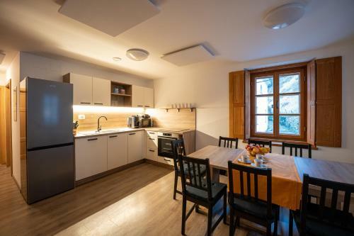 Juliana Rooms Podbrdo - With Two Single Beds