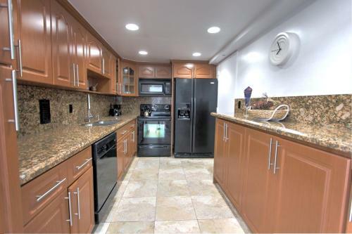 Apartamentos Hollywood Condo's