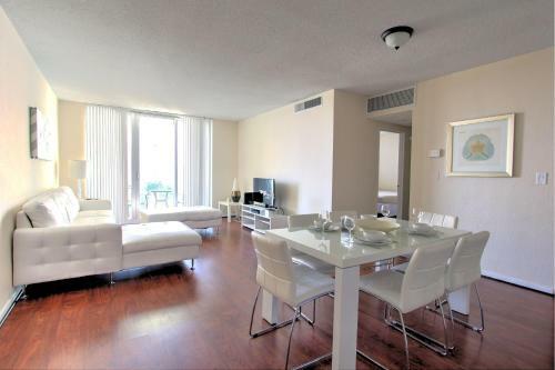 Apartamentos Hollywood Condo's
