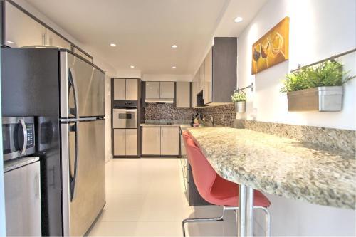 Apartamentos Hollywood Condo's