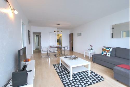 Apartamentos Hollywood Condo's