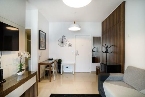Apartamento Linda Vista Do Centro De S�o Paulo Com Garagem E Internet 50mb