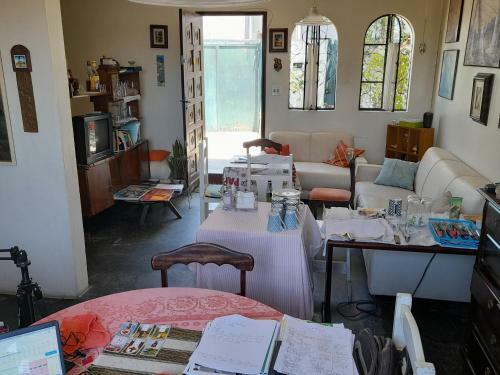 Bed & Breakfast Acbh - Adega Caf� Brasil Hospedagem