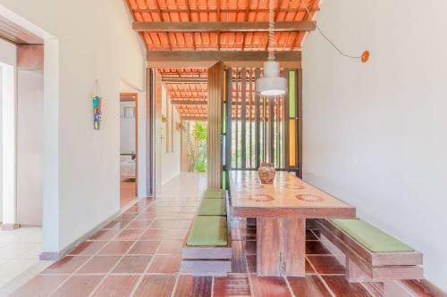 It35 �tima Casa 6 Quartos, P� Na Areia - Itacimirim