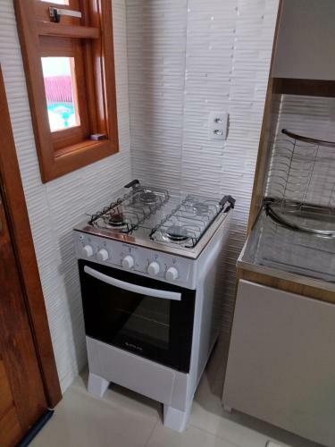 Grey House, Pr�ximo A Gramado E Ao Templo Budista