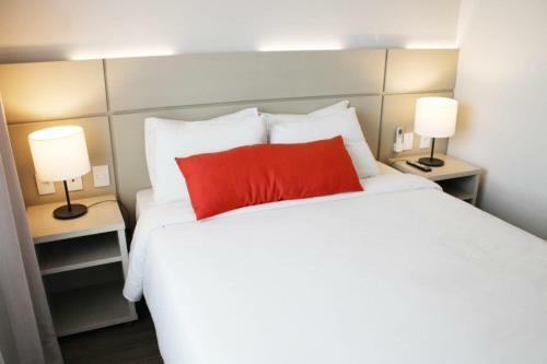 Apartamento Conforto, Praticidade E Localiza��o Privilegiada