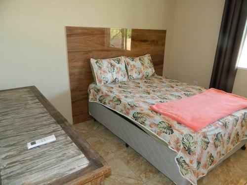 Casa Na Beira Da Lagoa Com Piscina E Rampa Para Embarca��es