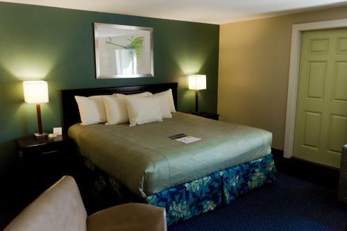 Hotel Inn At Deep Creek