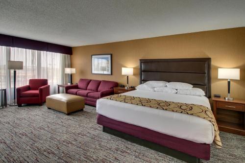 Posada Drury Inn & Suites Evansville East
