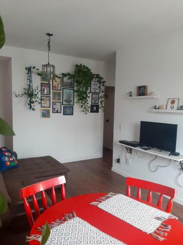 Quarto Amplo E Muito Confort�vel Em Apartamento Espa�oso