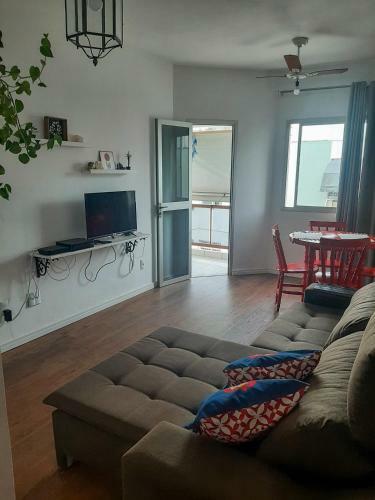 Quarto Amplo E Muito Confort�vel Em Apartamento Espa�oso