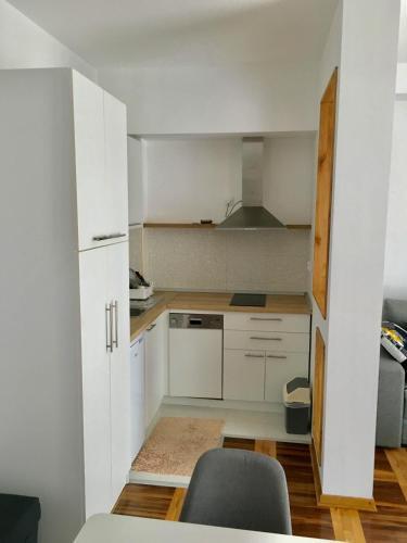 Apartman K, Zlatibor 1000