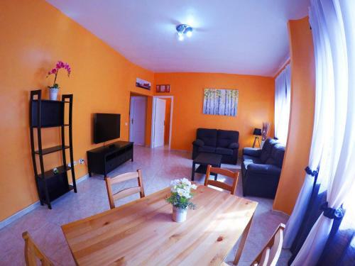 Mi T�a Holiday Home With Terrace