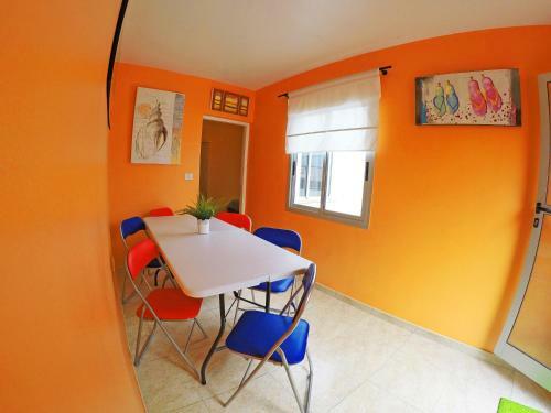 Mi T�a Holiday Home With Terrace