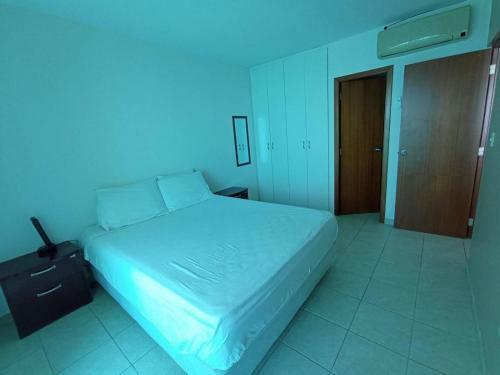 Apartamento Frente La Playa Salinas