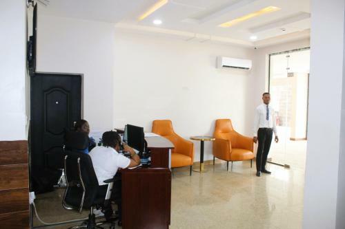 Hotel De Grand Signature Apartments
