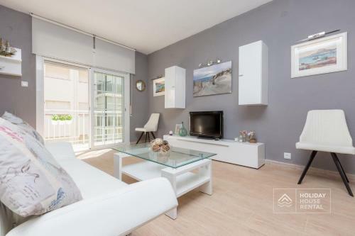 S12 � Beach Front Apartment --free Wifi-